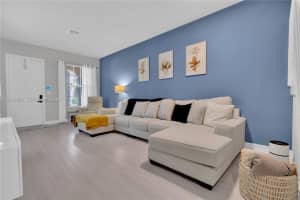 6893 Julia Gardens Dr, Coconut Creek, FL 33073, - MLS#A12015904