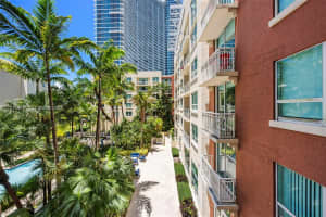 2000 N Bayshore Dr APT 307, Miami, FL 33137, - MLS#A12015915