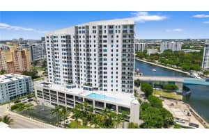 10 SW South River Dr #1504, Miami, FL 33130, - MLS#A12015932