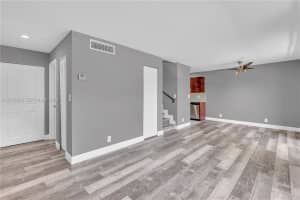 8911 NW 28th Dr #32b, Coral Springs, FL 33065, - MLS#A12015933