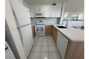 10296 NW 9th St Cir APT 202, Miami, FL 33172, - MLS#A12015962