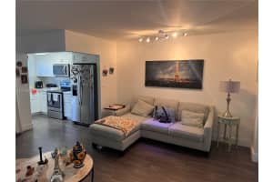 5300 Washington St APT J214, Hollywood, FL 33021, - MLS#A12015989