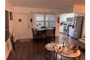 5300 Washington St APT J214, Hollywood, FL 33021, - MLS#A12015989