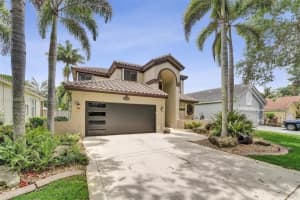 10403 Santiago St, Cooper City