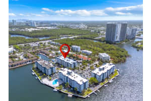 16565 NE 26th Ave APT 2B, North Miami Beach, FL 33160, - MLS#A12015998