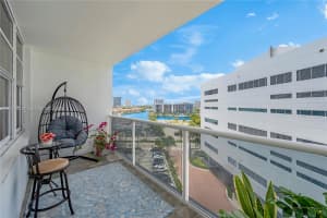 3725 S Ocean Dr APT 1015, Hollywood, FL 33019, - MLS#A12016001