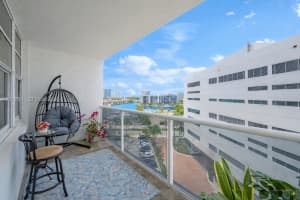 3725 S Ocean Dr APT 1015, Hollywood, FL 33019, - MLS#A12016001