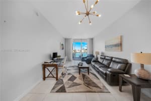 7928 East Dr APT 305, North Bay Village, FL 33141, - MLS#A12016016