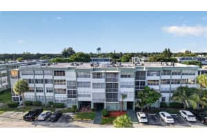 2761 Taft St APT 212, Hollywood, FL 33020, - MLS#A12016023