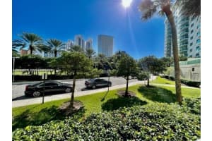 19370 Collins Ave 121, Sunny Isles Beach
