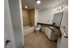 3001 NE 185th St APT 122, Aventura, FL 33180, - MLS#A12016029