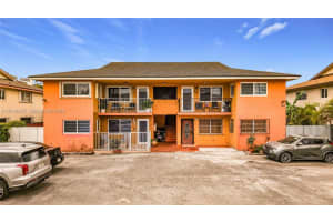 1652 W 42nd Pl #2, Hialeah, FL 33012, - MLS#A12016037