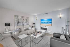 20191 E Country Club Dr APT 601, Aventura, FL 33180, - MLS#A12016058