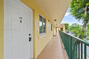 12635 Sw 91st St 208, Miami