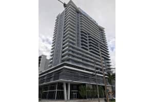 1010 Sw 2nd Ave 607, Miami