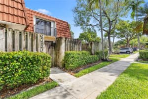 9950 NW 6th Pl, Plantation, FL 33324, - MLS#A12016094