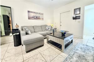 825 S 20th Ave A, Hollywood, FL 33020, - MLS#A12016107
