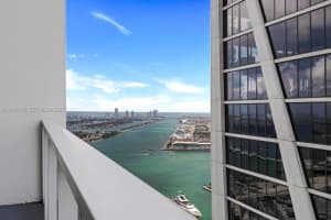 1040 Biscayne Blvd 4208, Miami