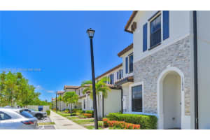 11854 SW 246th Ln, Princeton, FL 33032, - MLS#A12016122