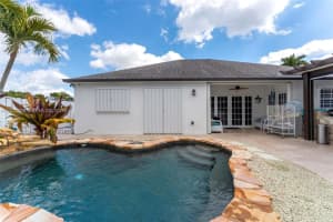 15480 Sw 144th Ave, Miami