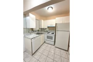 3522 NE 166th St APT 7, North Miami Beach, FL 33160, - MLS#A12016165