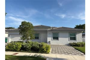 12622 Sw 224th St, Miami