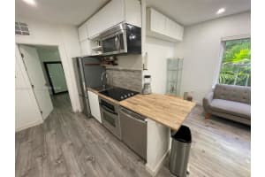 1555 Pennsylvania Ave APT 110, Miami Beach, FL 33139, - MLS#A12016179