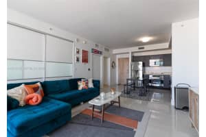 The Ivy, 90 SW 3rd St APT 1611, Miami, FL 33130, - MLS#A12016195