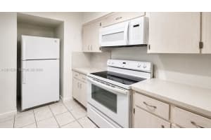 9150 NW 38th Dr APT 301, Coral Springs, FL 33065, - MLS#A12016206