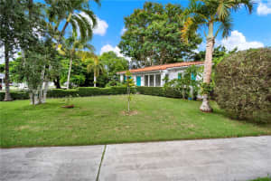 6890 SW 51st St, Miami, FL 33155, - MLS#A12016238