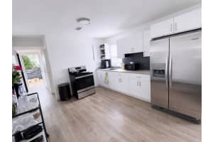 1669 NW 70th St, Miami, FL 33147, - MLS#A12016251
