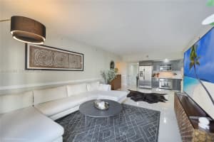 31 SE 6th St APT 2207, Miami, FL 33131, - MLS#A12016306
