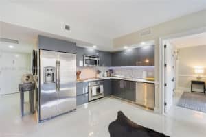 31 SE 6th St APT 2207, Miami, FL 33131, - MLS#A12016306