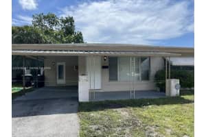 2201 N 57th Ave, Hollywood, FL 33021, - MLS#A12016357