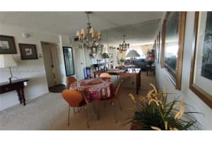 6100 S Falls Cir Dr 404, Lauderhill 6100 S Falls Cir Dr 404, Lauderhill