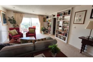 6100 S Falls Cir Dr APT 404, Lauderhill, FL 33319, - MLS#A12016364