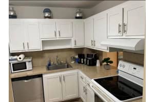 151 Berkley Rd APT 303, Hollywood, FL 33024, - MLS#A12016397