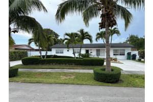 15640 SW 102nd Pl, Miami, FL 33157, - MLS#A12016417