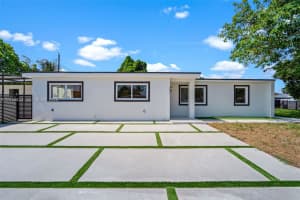 4170 Sw 99th Ave, Miami