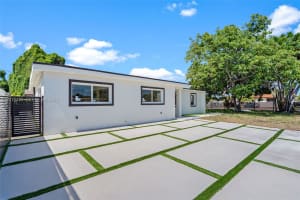 4170 SW 99th Ave, Miami, FL 33165, - MLS#A12016423