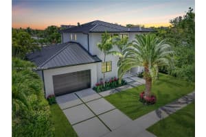 1940 Alamanda Dr, North Miami, FL 33181, - MLS#A12016424