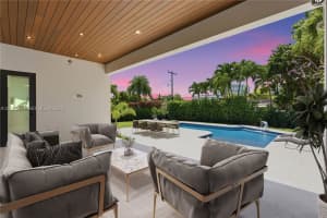 1940 Alamanda Dr, North Miami, FL 33181, - MLS#A12016424