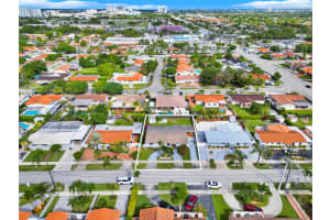 10731 SW 28th St, Miami, FL 33165, - MLS#A12016433