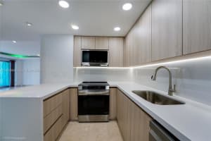 2451 Brickell Ave APT 20H, Miami, FL 33129, - MLS#A12016460