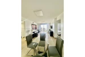 185 SE 14th Terrace APT 1905, Miami, FL 33131, - MLS#A12016466