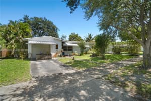 7509 Garfield St, Hollywood, FL 33024, - MLS#A12016509