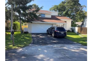 3814 Nw 73rd Way, Coral Springs