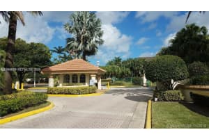 22202 Glenmoor Dr, West Palm Beach, FL 33409, - MLS#A12016539
