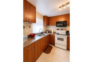 9800 Sunrise Lakes Blvd APT 202, Sunrise, FL 33322, - MLS#A12016555