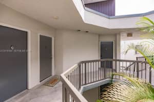 9425 Fontainebleau Blvd APT 202, Miami, FL 33172, - MLS#A12016564